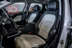 جاگوار F-Pace
